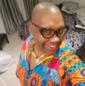 Meet your Posher, Denise